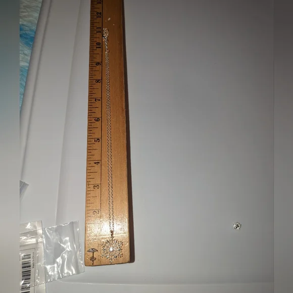 3pcs/set Fashion Christmas Silver Snowflake Necklace Stud Earrings - Picture 11 of 15